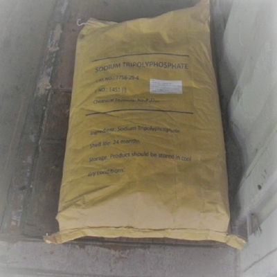Fósforo do minuto 96% e para fosfatar o produto comestível de Tripolyphosphate de sódio de STPP